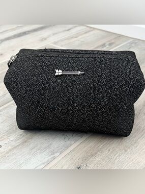 Stella & Dot Black Metallic Neoprene Pouf- NWT